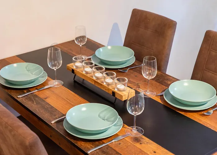 Apartment Zentrale Und Ruhige Lage - Nahe Zentrum Und Bahnhof - Parkplatz *