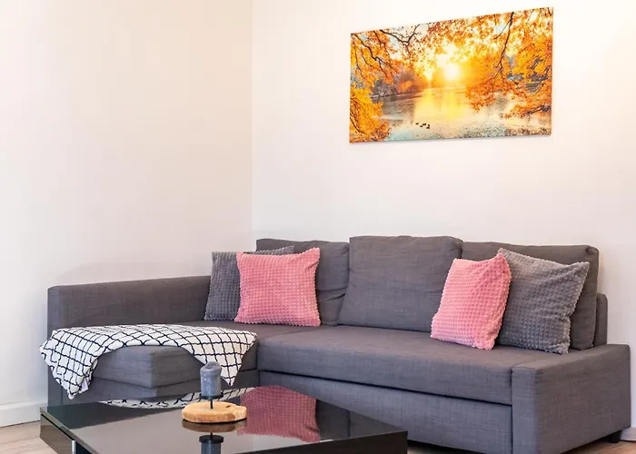 Apartment Zentrale Und Ruhige Lage - Nahe Zentrum Und Bahnhof - Parkplatz
