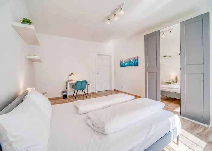 Apartment Zentrale Und Ruhige Lage - Nahe Zentrum Und Bahnhof - Parkplatz *