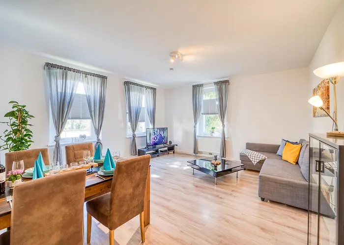 Zentrale Und Ruhige Lage - Nahe Zentrum Und Bahnhof - Parkplatz Apartment