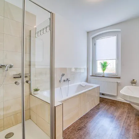 Apartment Krh - Ruhige Lage - Nahe Zentrum Und Bahnhof - Parkplatz Coburg