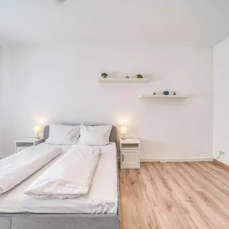 Stadtwohnung Bis 6 Personen - Nahe Zentrum Und Bahnhof - Waschmaschine - Parkplatz Lejlighed *